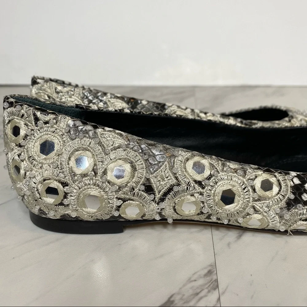 New! Tory Burch Yasmin White Embroidered Pointed Toe Flat 5